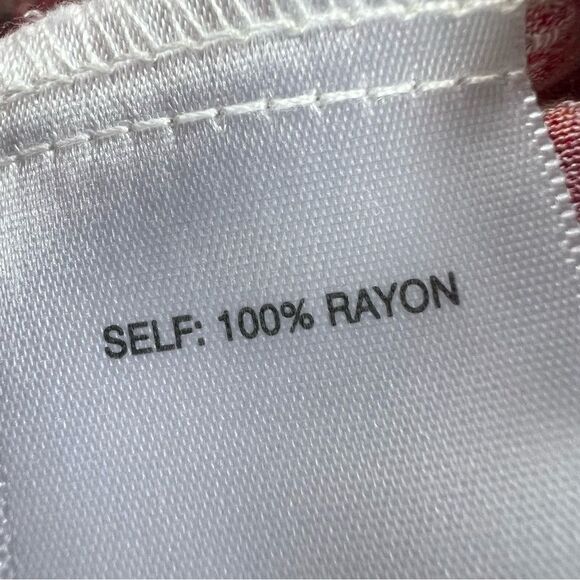 Rose & Olive Smocked Cap Sleeve Keyhole Back Western Print Boho Blouse SZ L - Picture 11 of 13